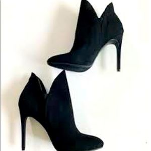 NINE WEST SUEDE PETER PAN BOOT! SIZE 11